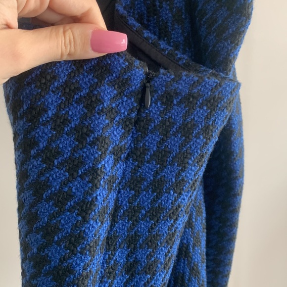 Mini Houndstooth skirt with slit from Dynamite - Picture 3 of 6